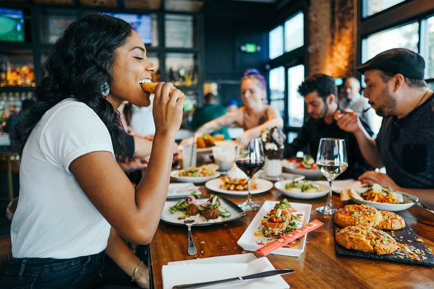 Restaurant en service — évaluation de profils CDI HCR